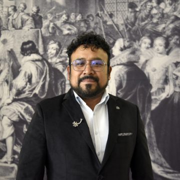 Investigador de la BUAP explica por qué los perros se “enamoran” de sus dueños