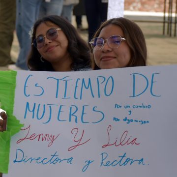 Lilia Cedillo destaca crecimiento y calidad académica de preparatoria BUAP en Tecamachalco