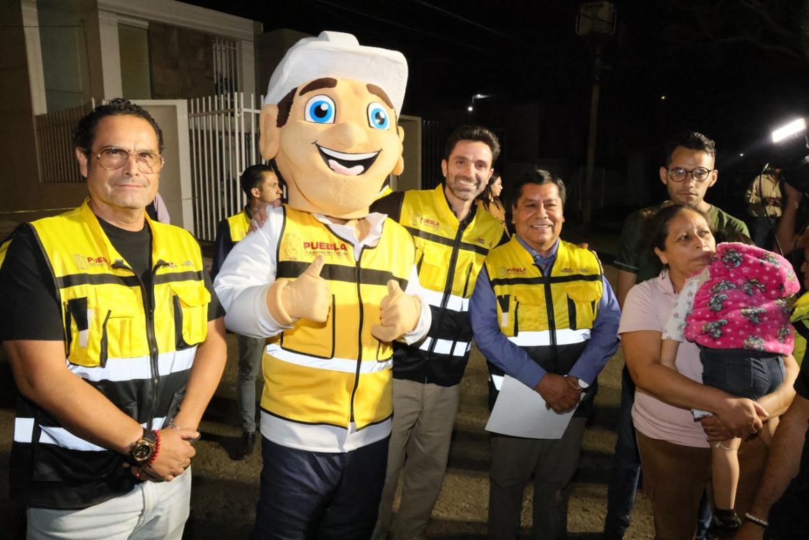 Con turnos día y noche, Gobierno Estatal rescata la 20 Sur en El Mirador