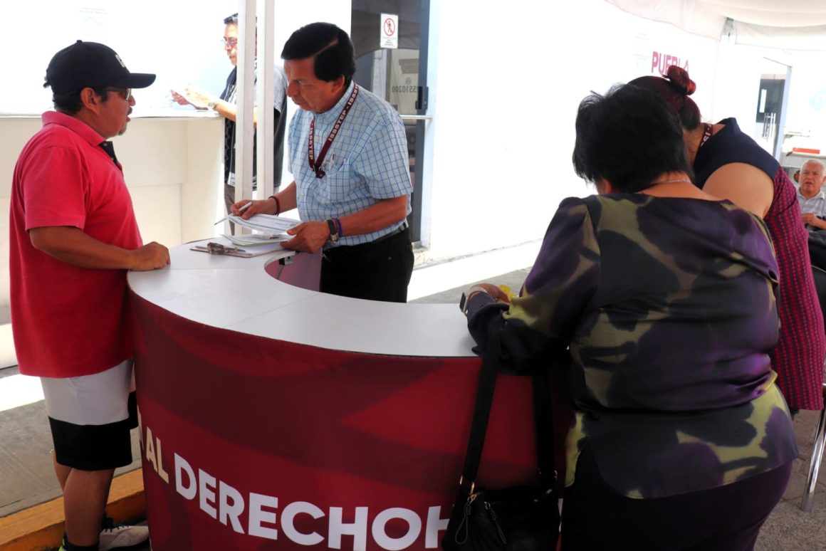ISSSTEP instala módulo de atención para optimizar entrega de medicamentos