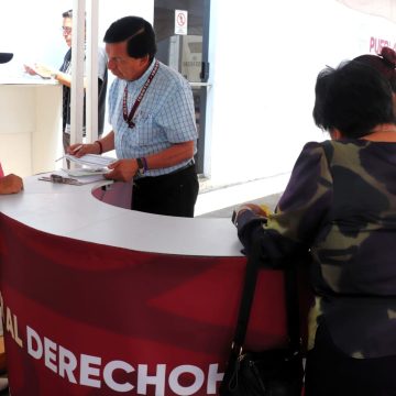 ISSSTEP instala módulo de atención para optimizar entrega de medicamentos