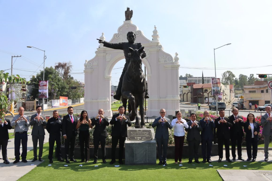 Participan integrantes de la LXII Legislatura en la Develación del Monumento a Ignacio Zaragoza