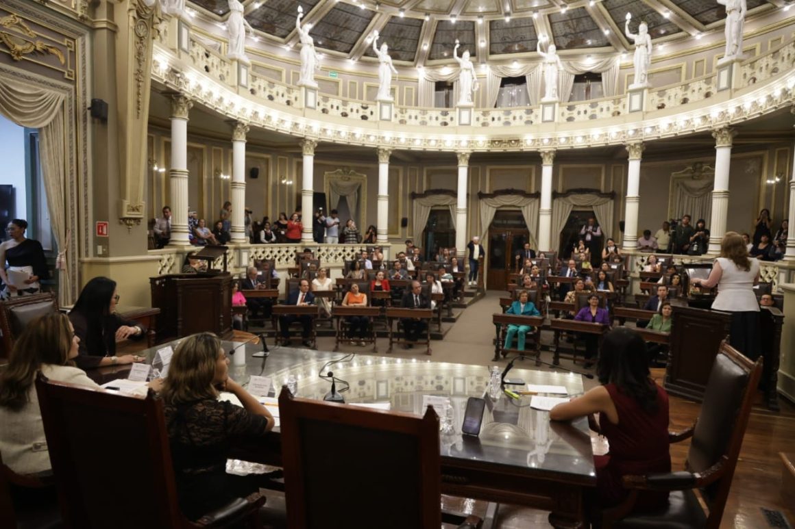 Avanza la rehabilitación del inmueble de la antigua sede del Congreso
