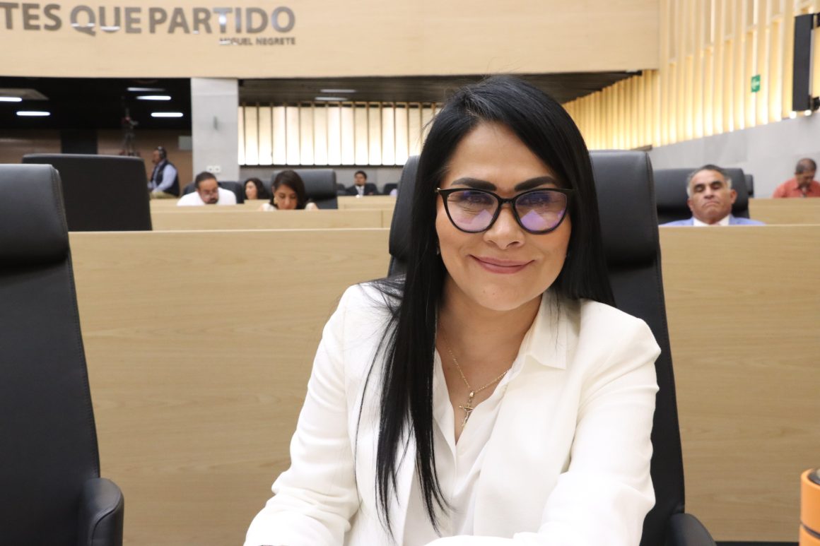 Diputada Fedrha Suriano propone reformas para redefinir integración de Ayuntamientos en Puebla