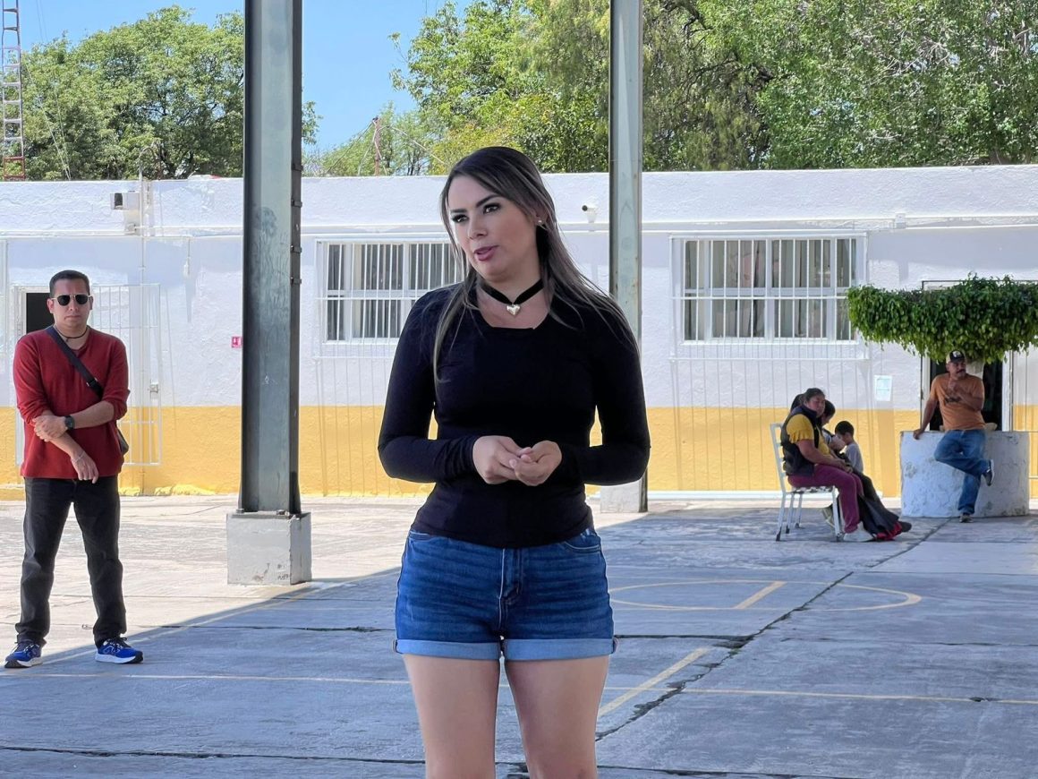 Diputada María de la Barreda impulsa obras comunitarias y mejoras educativas en el Distrito 17