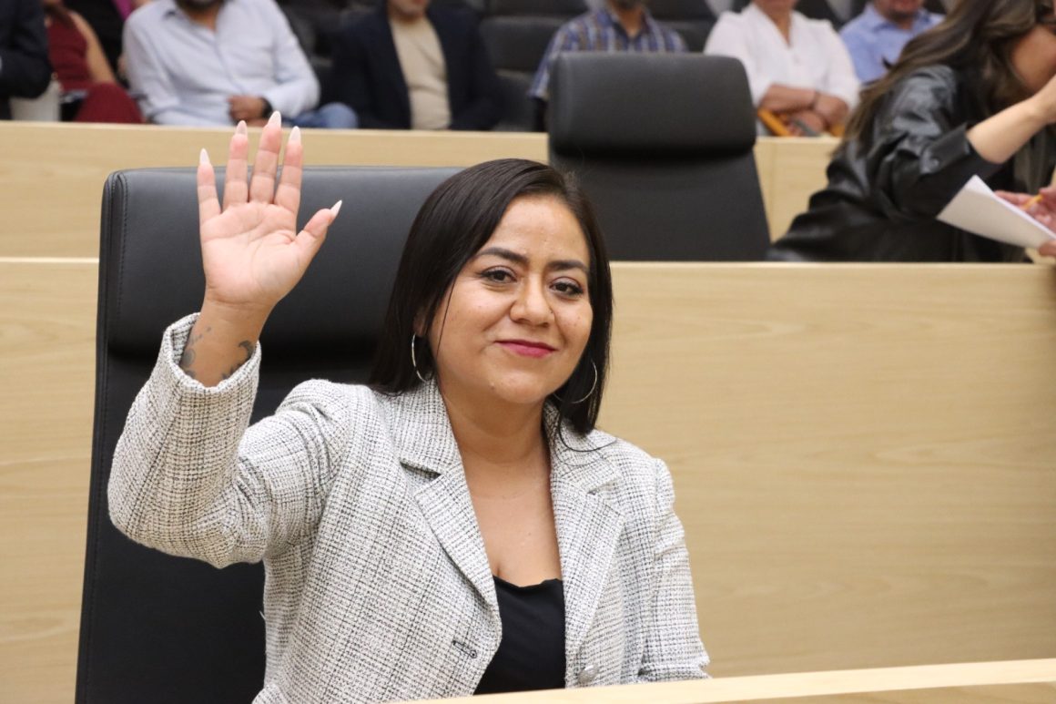 Diputada Celia Bonaga propone garantizar 185 días efectivos de clases en Puebla